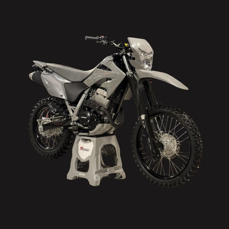 Kit Plasticos para moto honda tornado con faro