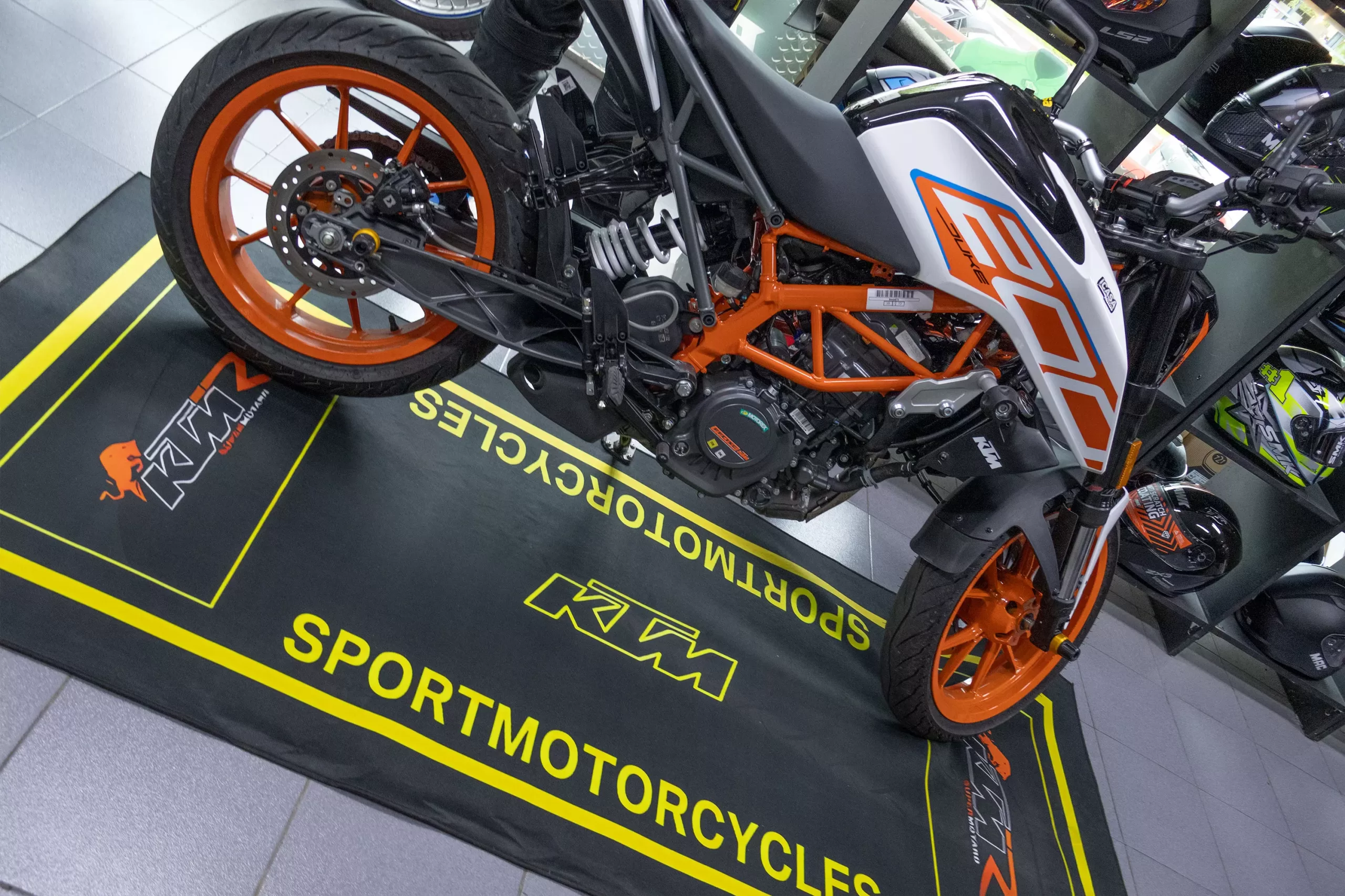 Alfombra KTM - Imagen 5