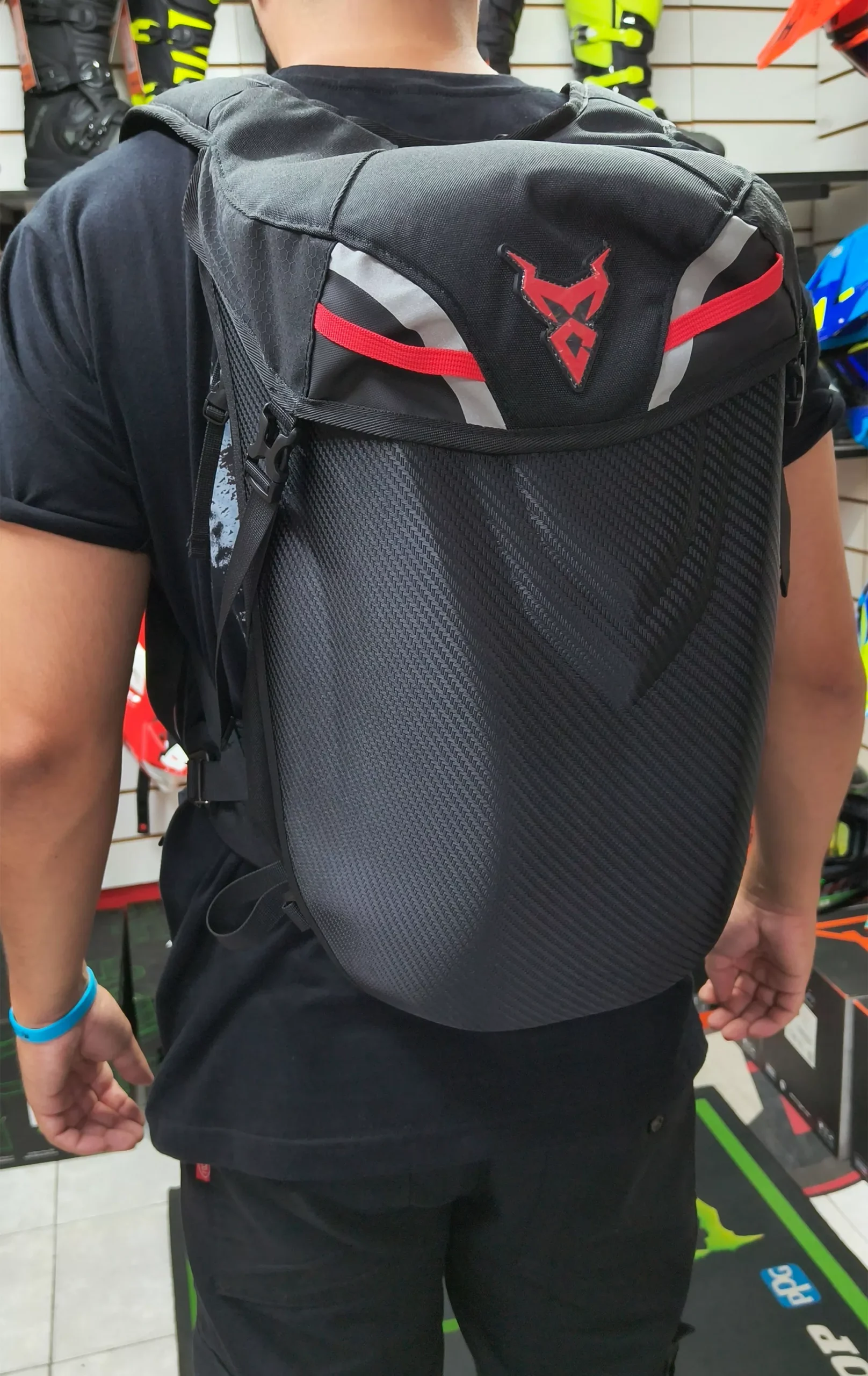 Mochila Semi Rigida Motocentric 30L - 0139 - Imagen 11
